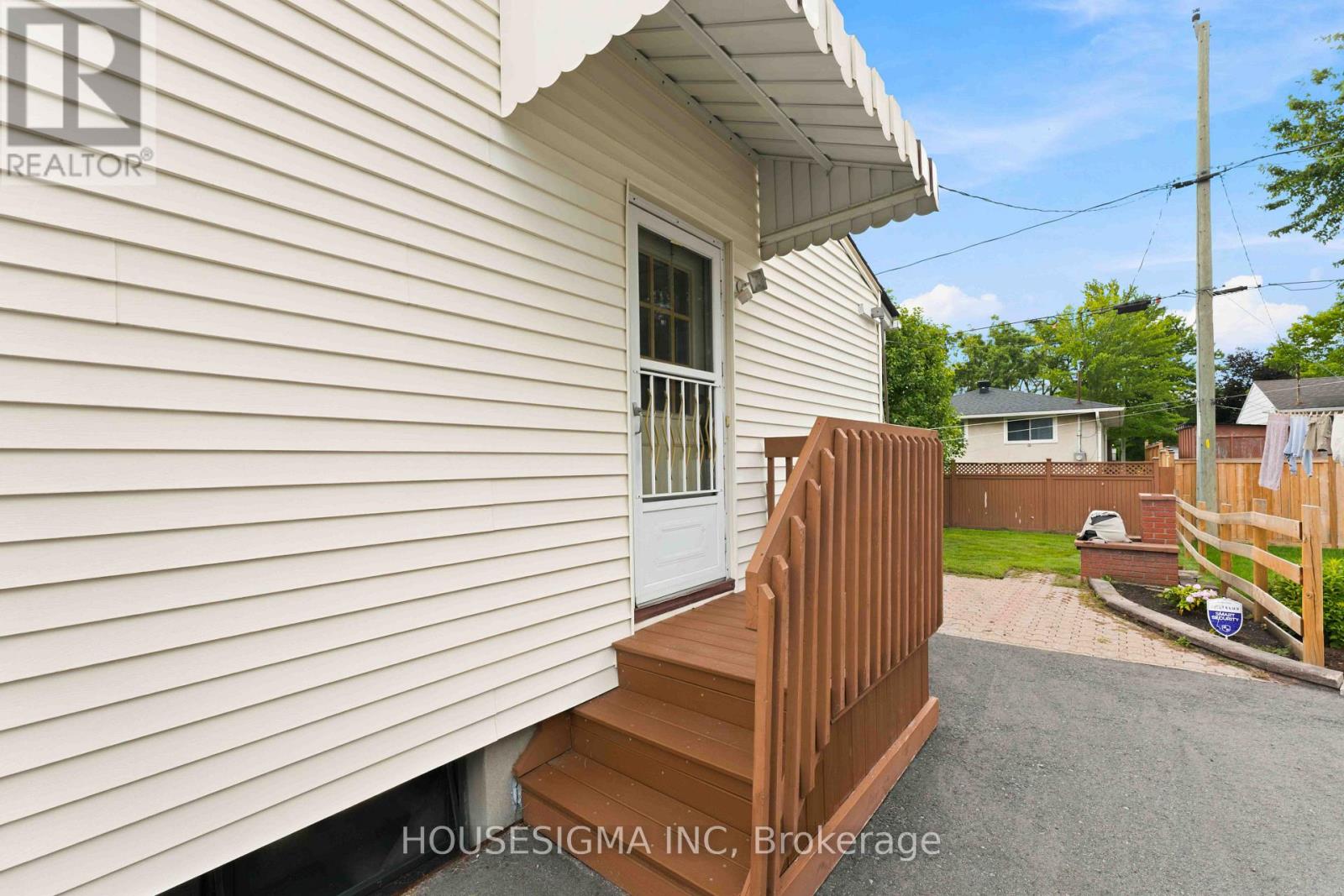 1347 Avenue R Avenue, Ottawa, Ontario  K1G 0C1 - Photo 38 - X13721118