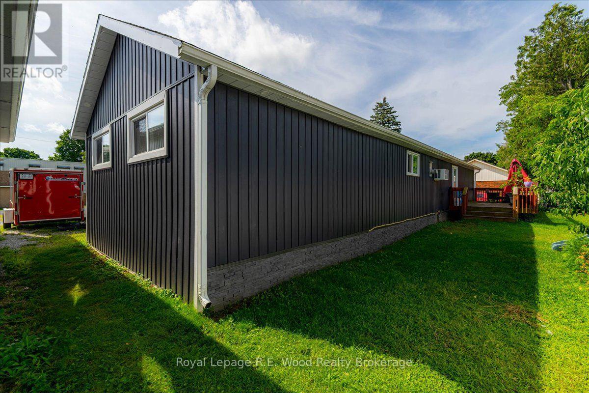 56 Queen Street, Norfolk, Ontario  N0E 1G0 - Photo 12 - X13721128