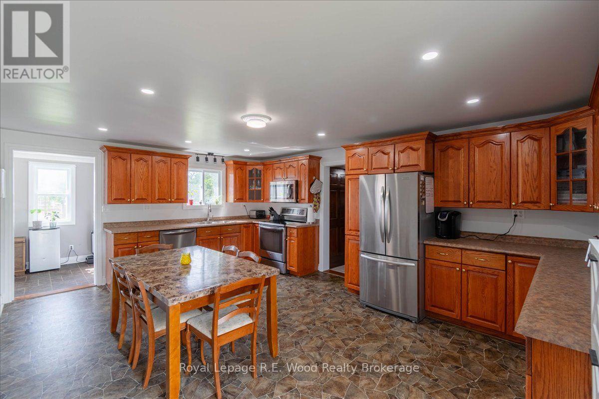 56 Queen Street, Norfolk, Ontario  N0E 1G0 - Photo 20 - X13721128