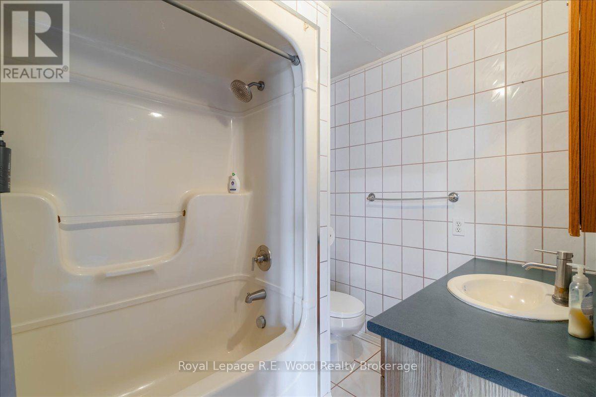 56 Queen Street, Norfolk, Ontario  N0E 1G0 - Photo 26 - X13721128