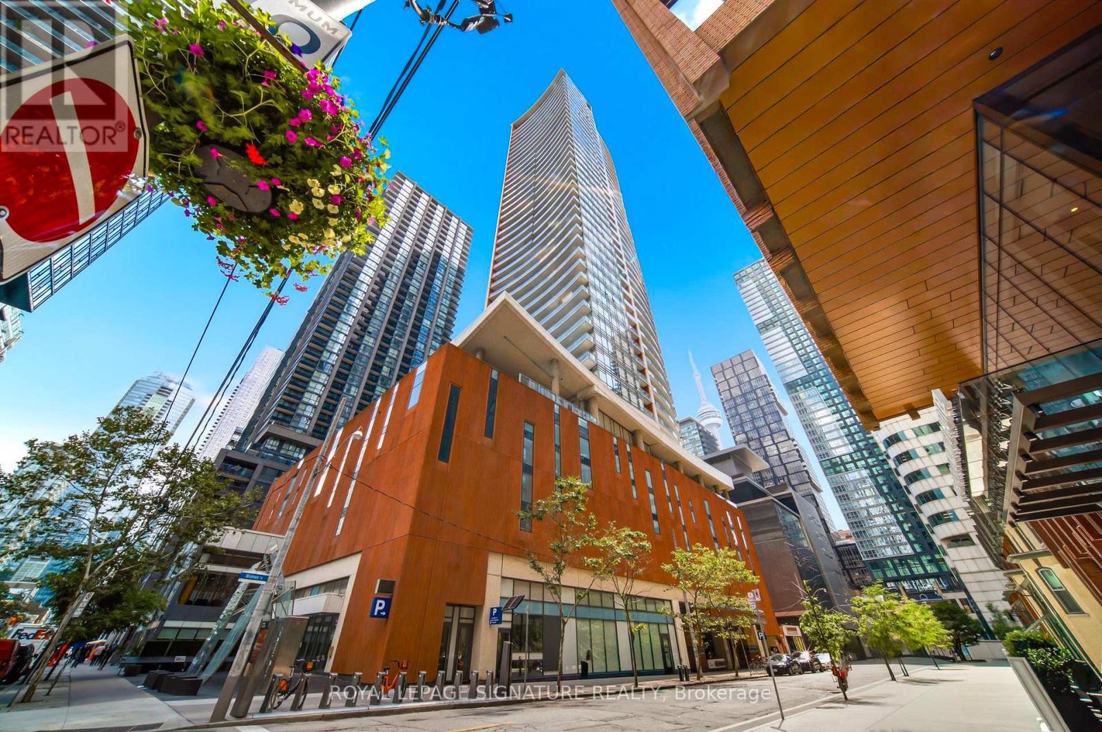1001 - 21 Widmer Street, Toronto, Ontario  M5V 0B8 - Photo 15 - C13721074