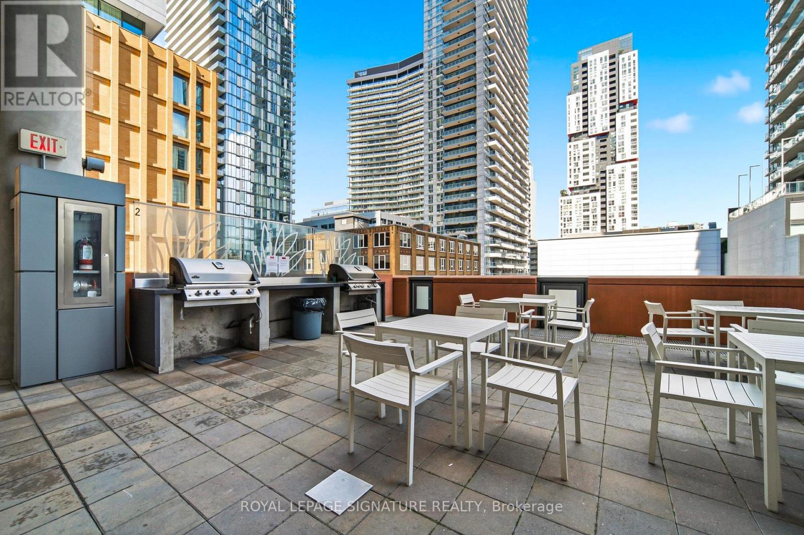 1001 - 21 Widmer Street, Toronto, Ontario  M5V 0B8 - Photo 23 - C13721074