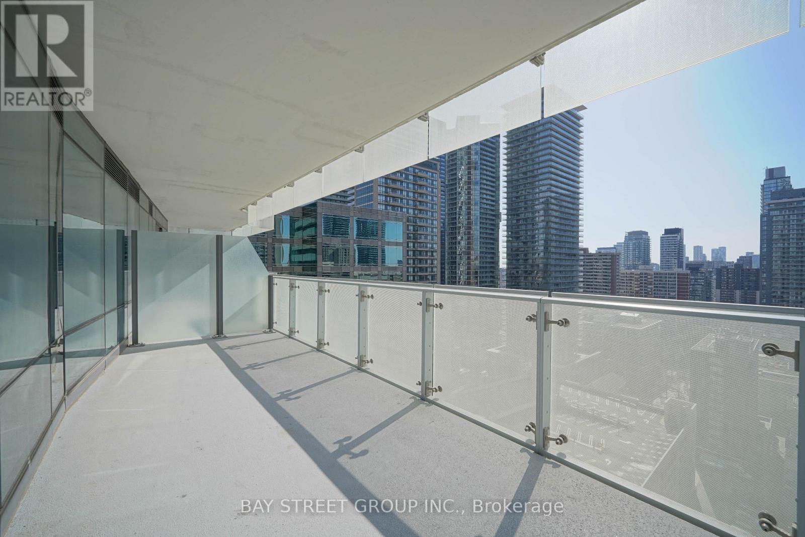 1605 - 1 Bloor Street E, Toronto, Ontario  M4W 0A8 - Photo 6 - C13721102