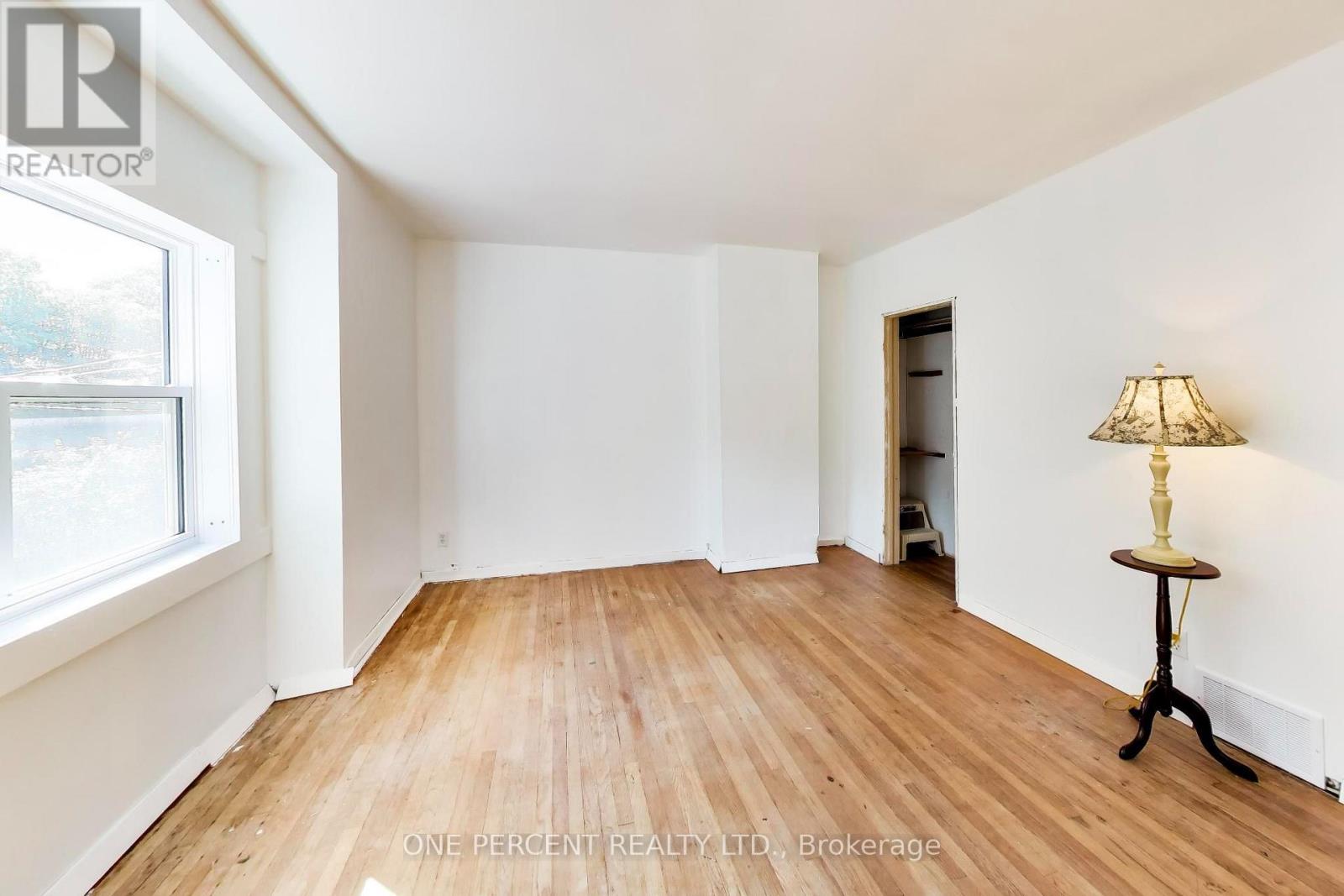150 Beech Avenue, Toronto, Ontario  M4E 3H6 - Photo 16 - E13721038