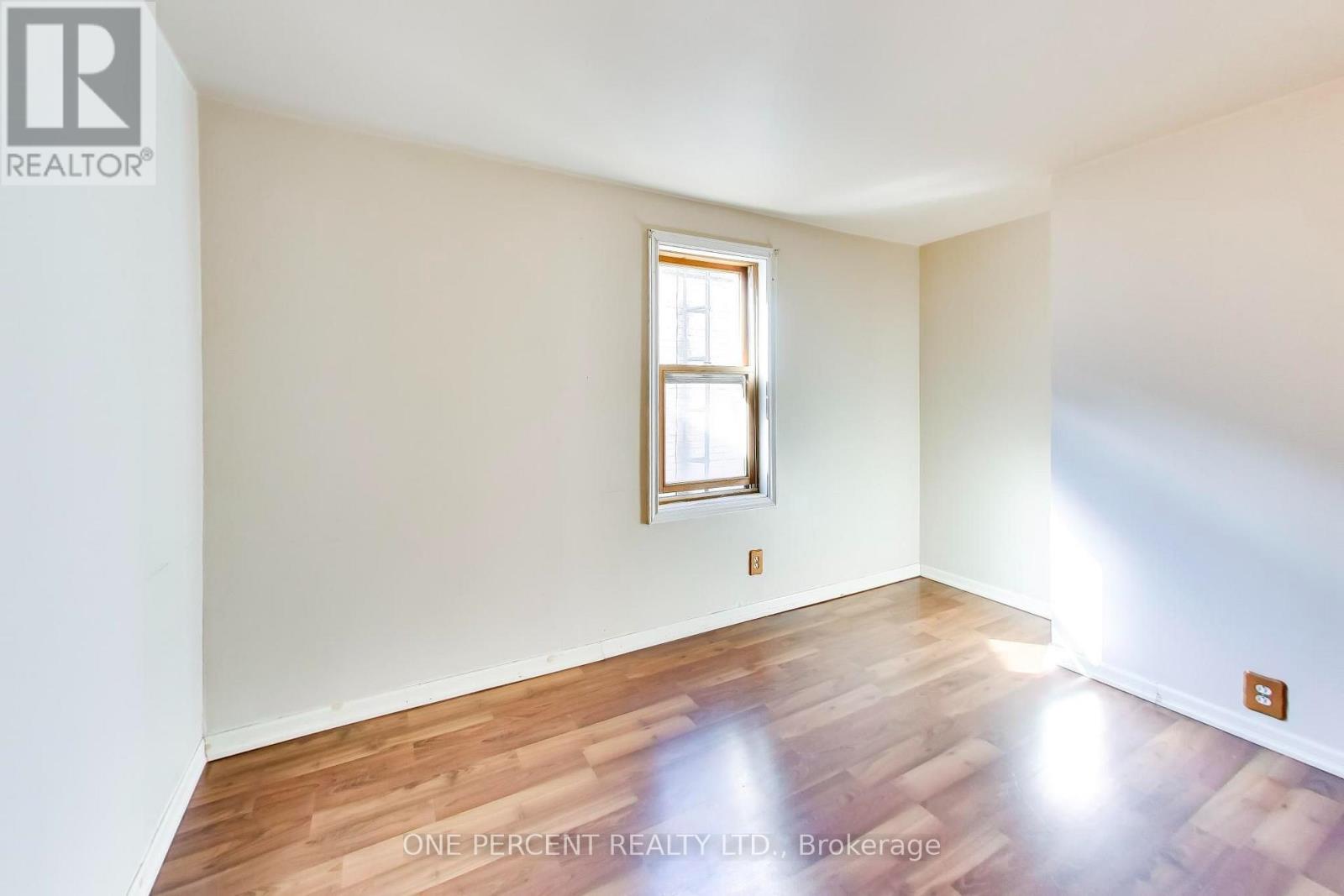 150 Beech Avenue, Toronto, Ontario  M4E 3H6 - Photo 18 - E13721038