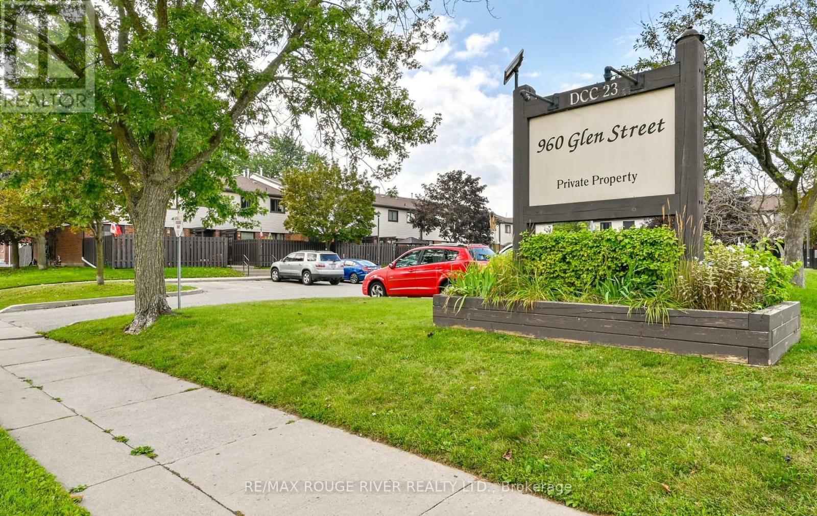 72 - 960 Glen Street, Oshawa, Ontario  L1J 6E8 - Photo 2 - E13721092