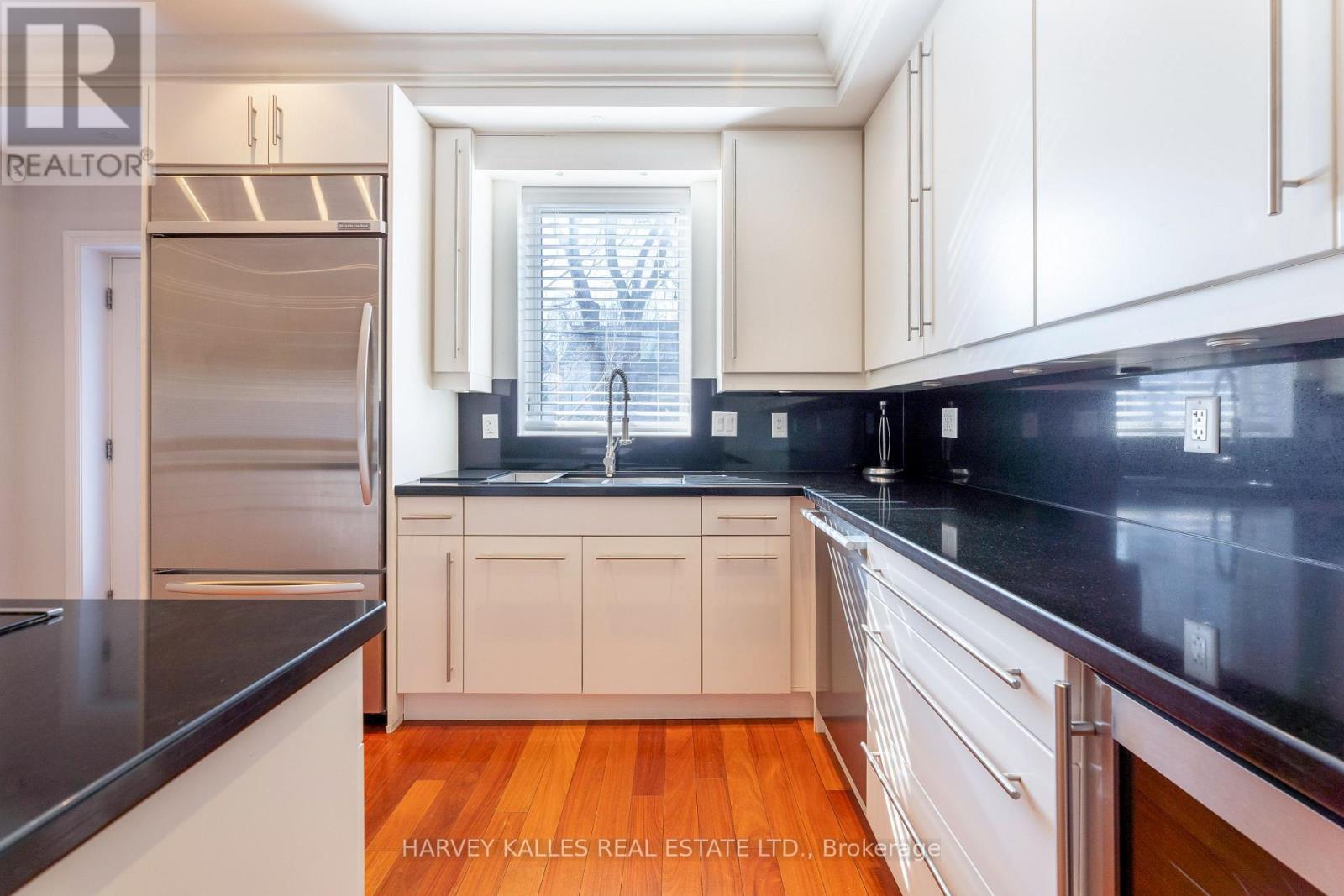 1107 Gerrard Street E, Toronto, Ontario  M4M 1Z9 - Photo 14 - E13721094