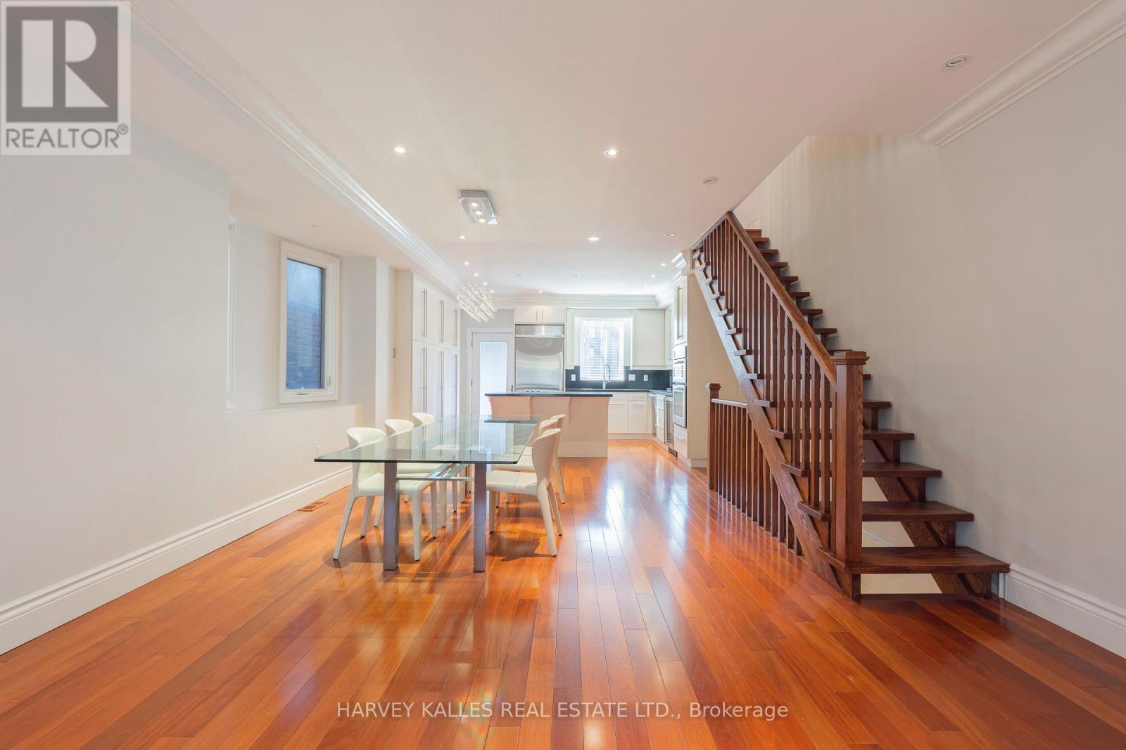 1107 Gerrard Street E, Toronto, Ontario  M4M 1Z9 - Photo 8 - E13721094