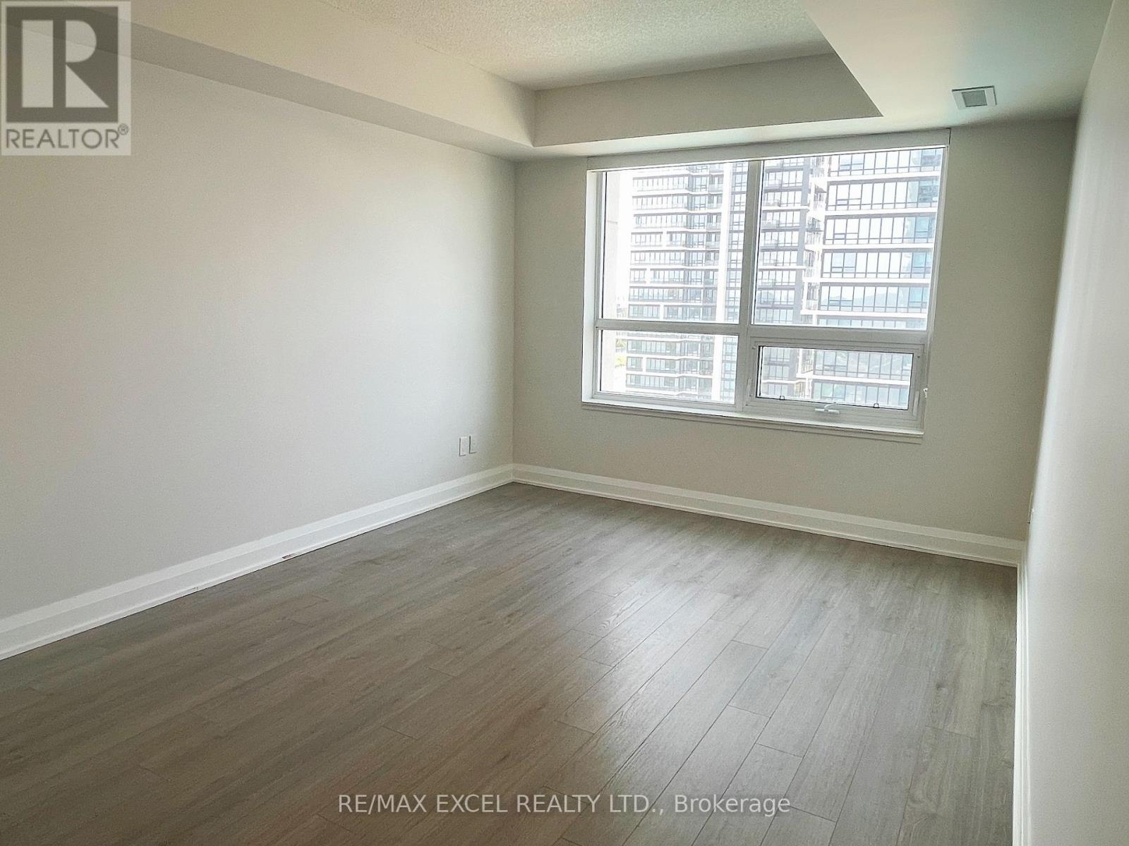 1510 - 15 Water Walk Drive, Markham, Ontario  L6G 0G2 - Photo 11 - N13721012