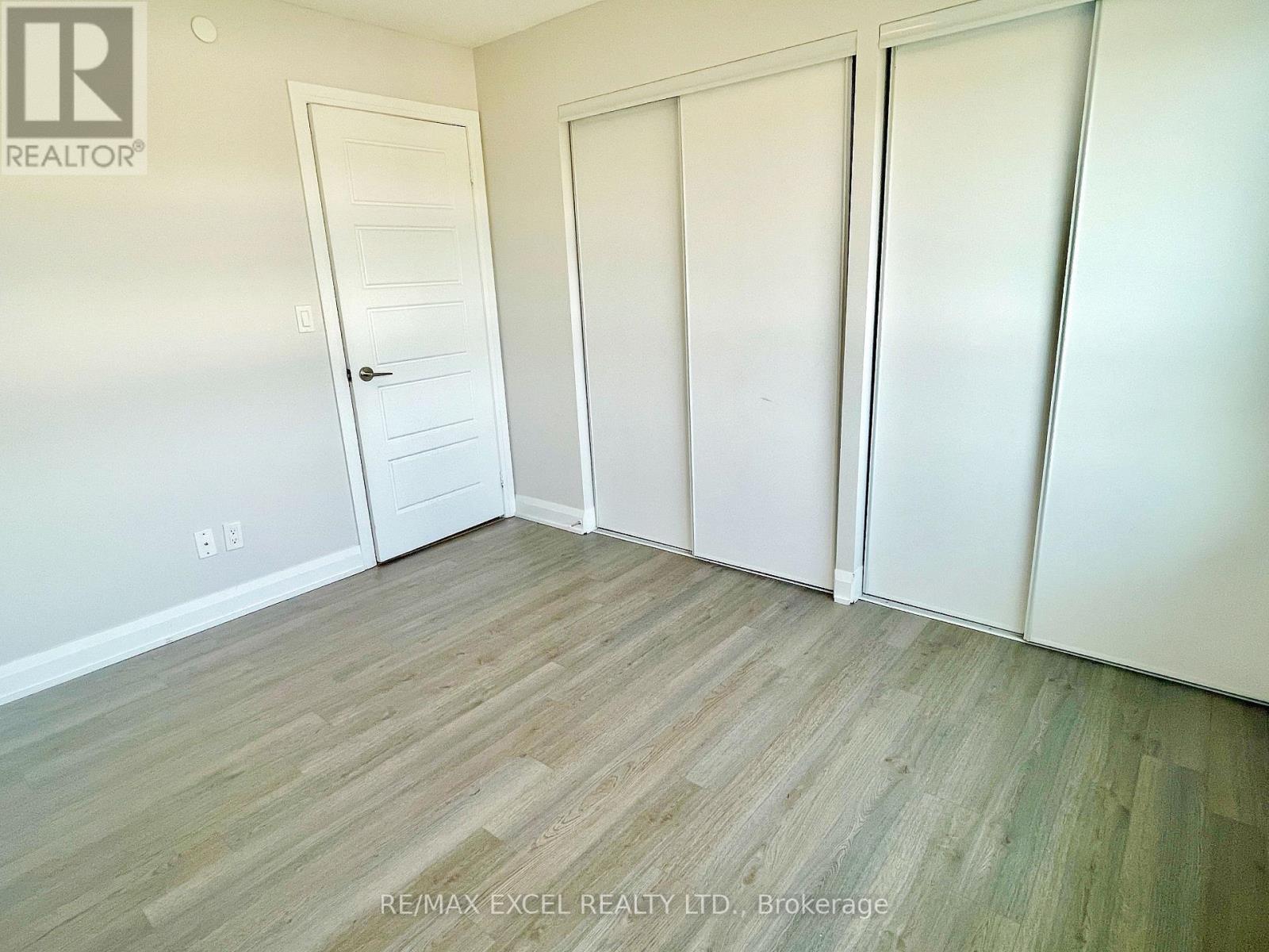 1510 - 15 Water Walk Drive, Markham, Ontario  L6G 0G2 - Photo 9 - N13721012