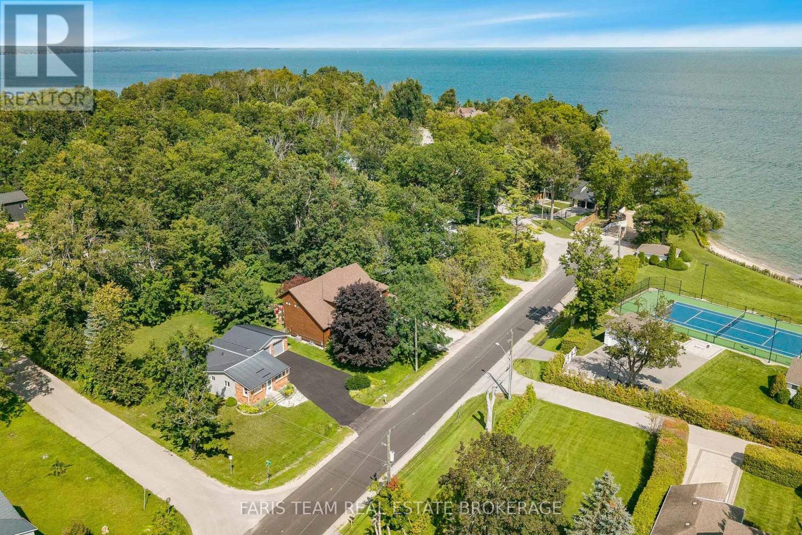 26 Big Bay Point Road, Innisfil, Ontario  L9S 2N9 - Photo 2 - N13721032
