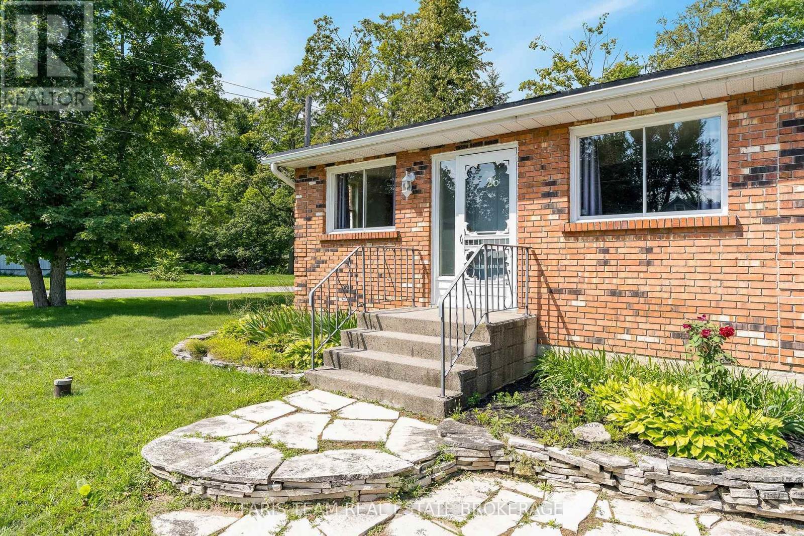 26 Big Bay Point Road, Innisfil, Ontario  L9S 2N9 - Photo 6 - N13721032