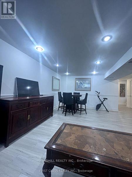 377 Taylor Mills Drive S, Richmond Hill, Ontario  L4C 2V1 - Photo 11 - N13721042