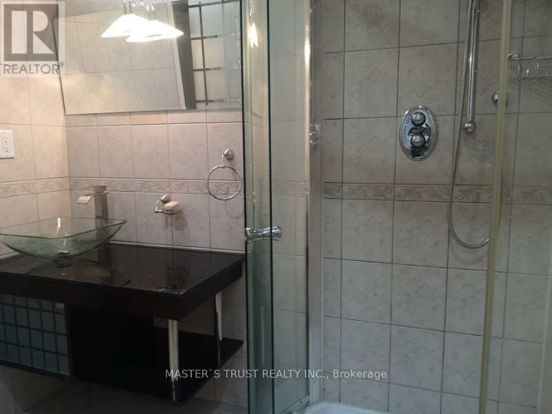 27 Jaylynn Court, Vaughan, Ontario  L4H 1Z6 - Photo 12 - N13721052