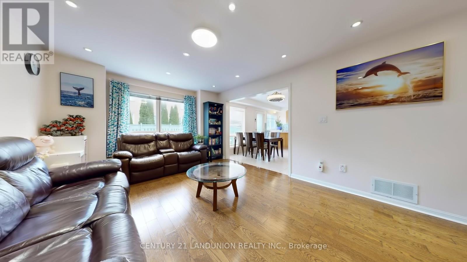 10 Majestic Drive, Markham, Ontario  L6C 2B2 - Photo 8 - N13721098
