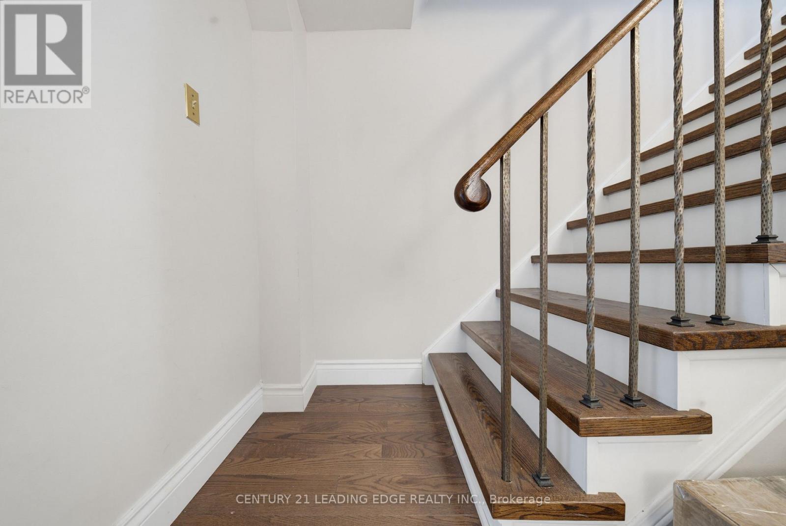 56 Sunshine Drive, Richmond Hill, Ontario  L4C 8J5 - Photo 15 - N13721120