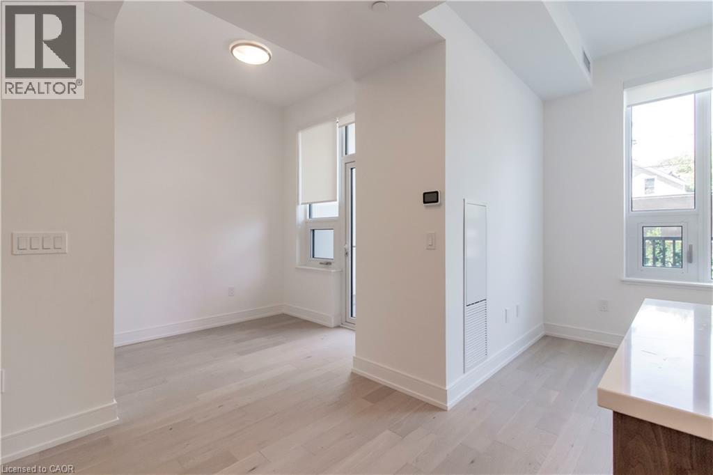 15 Wellington Street S Unit# 101, Kitchener, Ontario  N2G 0E4 - Photo 12 - 40858938
