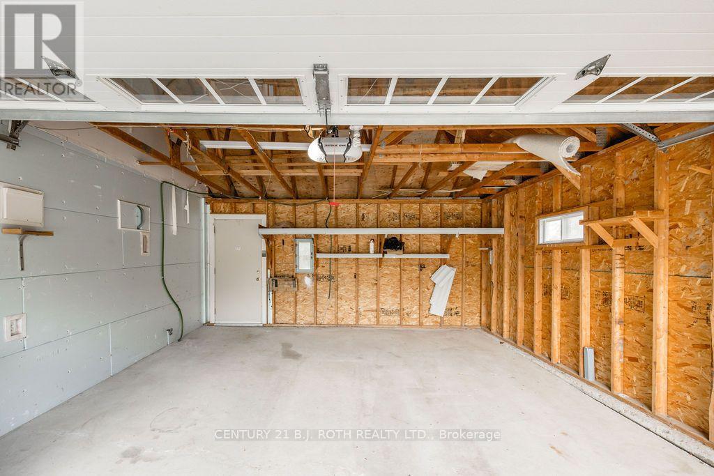 24 Ashton Street, Orillia, Ontario  L3V 7V5 - Photo 33 - S13721122