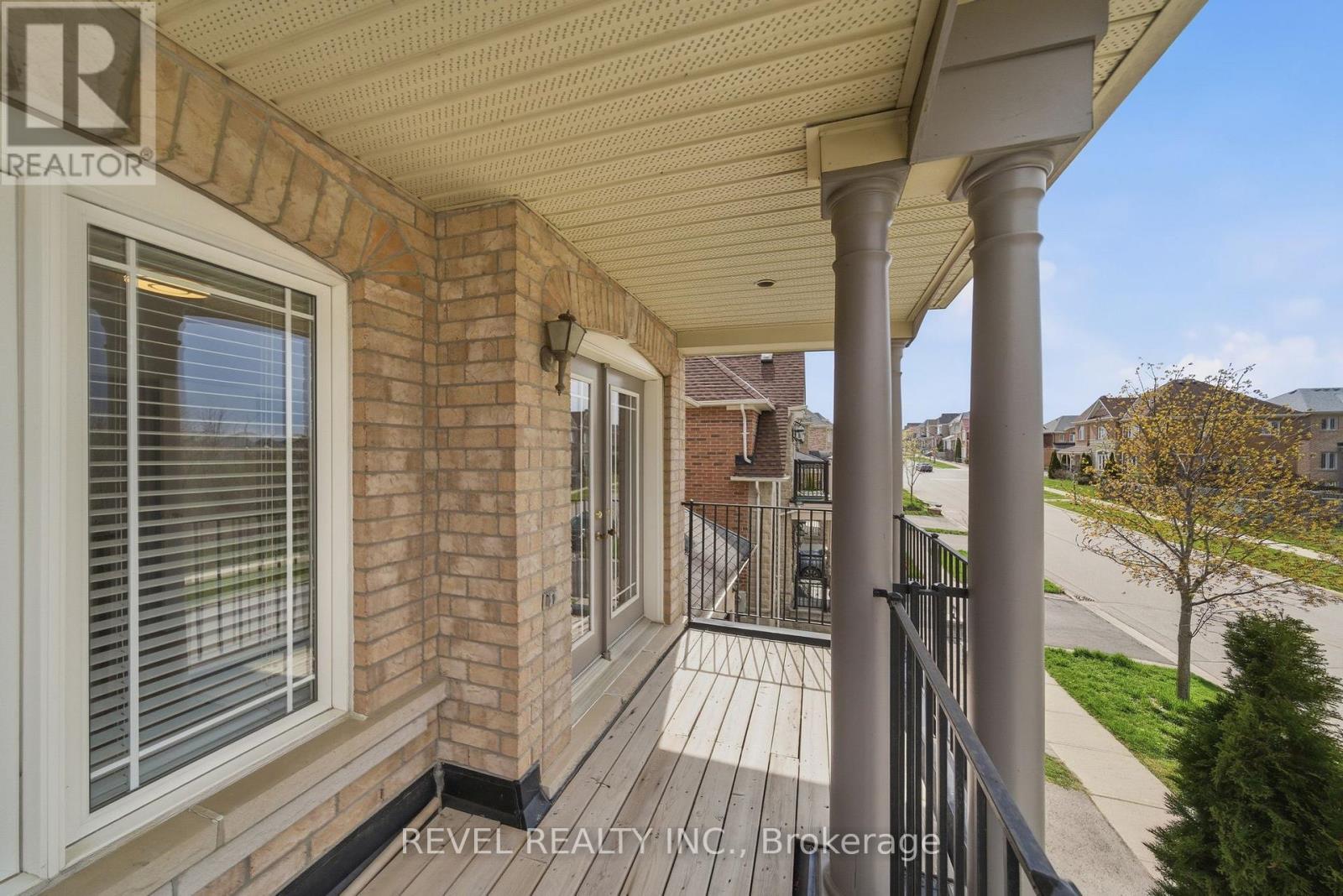131 Rushworth Drive, Ajax, Ontario  L1S 2A3 - Photo 37 - E13123136