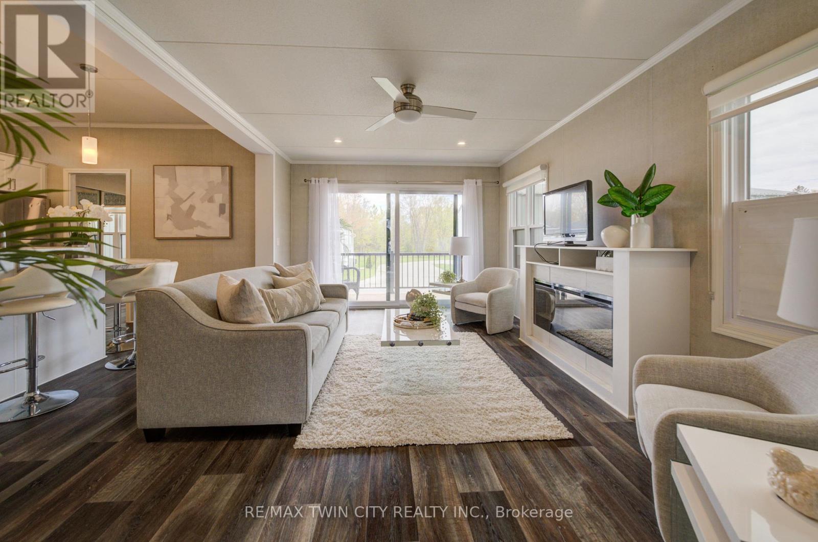 61 - 77683 Bluewater Highway, Bluewater, Ontario  N0M 1G0 - Photo 2 - X13713752