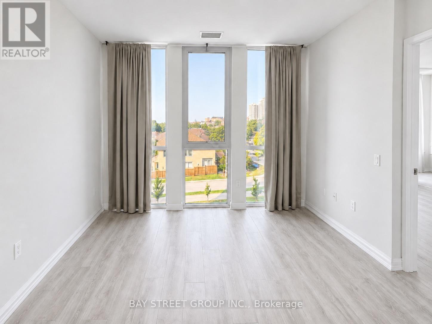 302 - 65 Watergarden Drive, Mississauga, Ontario  L5R 0G9 - Photo 11 - W13721022