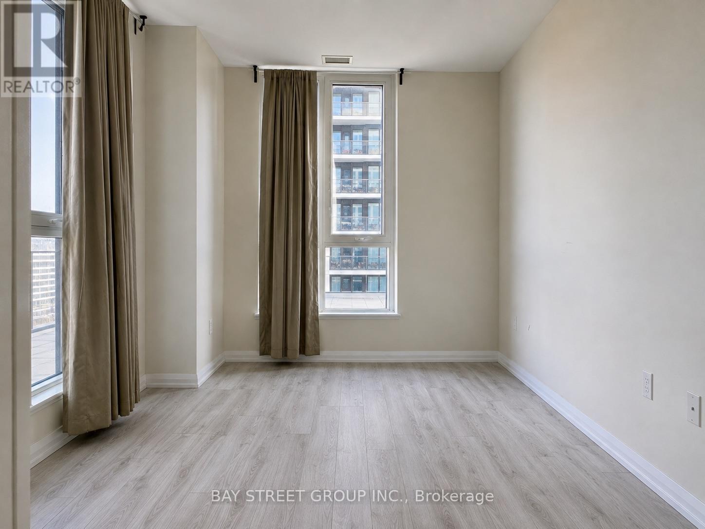 302 - 65 Watergarden Drive, Mississauga, Ontario  L5R 0G9 - Photo 14 - W13721022
