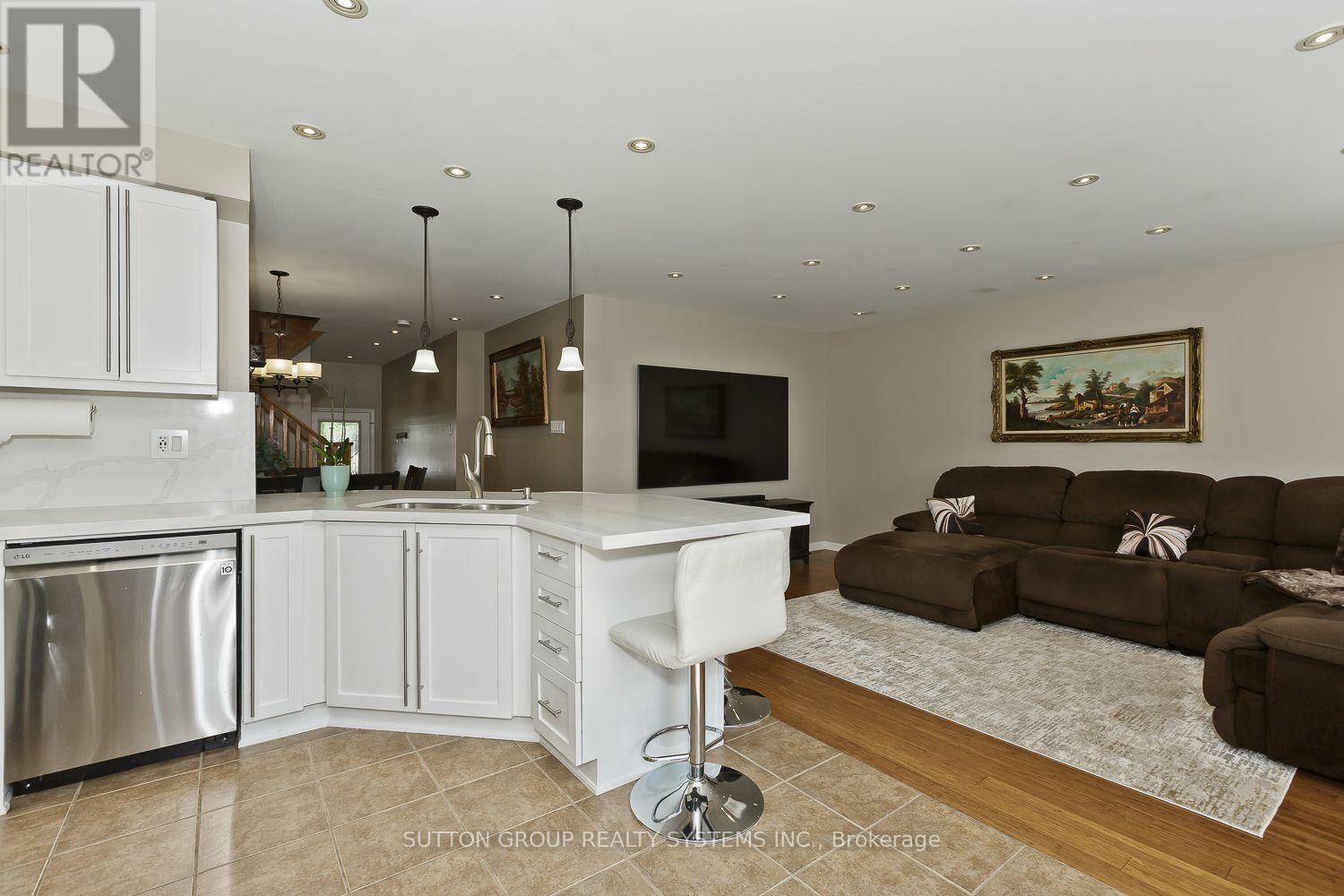 777 Shortreed Crescent, Milton, Ontario  L9T 0E9 - Photo 12 - W13721026