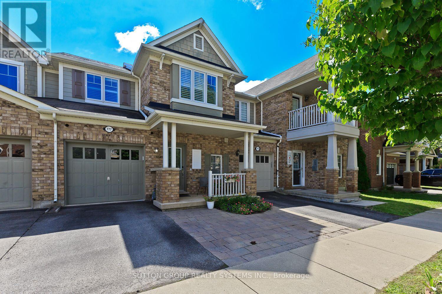 777 Shortreed Crescent, Milton, Ontario  L9T 0E9 - Photo 2 - W13721026
