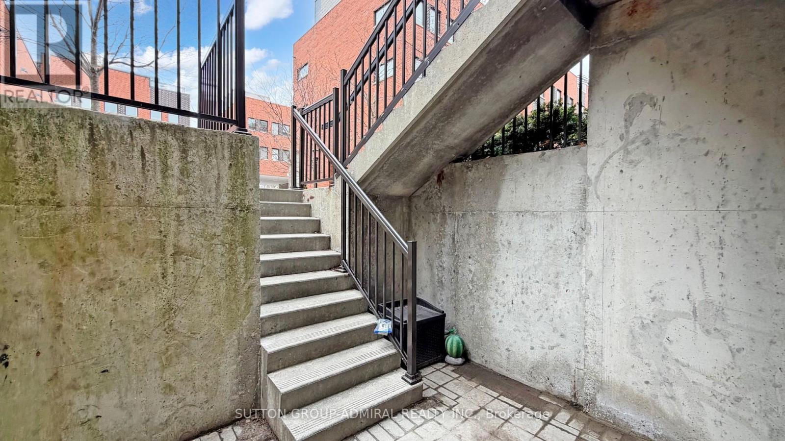 1b - 867 Wilson Avenue, Toronto, Ontario  M3K 0A4 - Photo 29 - W13721062