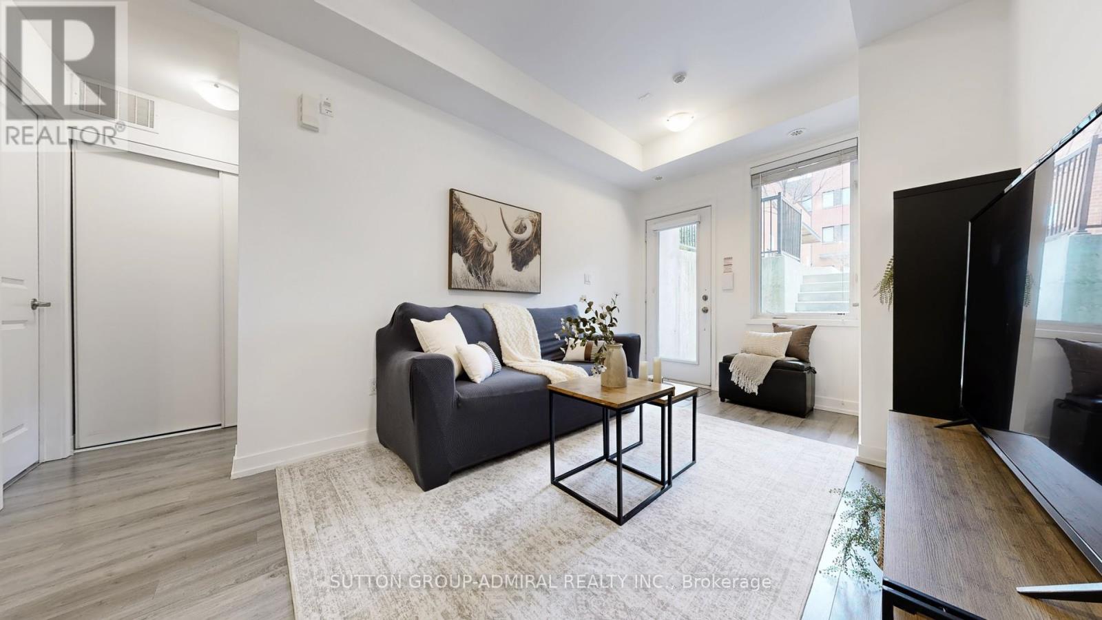 1b - 867 Wilson Avenue, Toronto, Ontario  M3K 0A4 - Photo 4 - W13721062