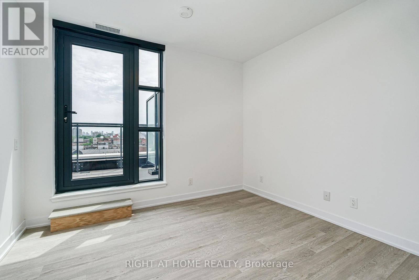509 - 2946 Dundas Street W, Toronto, Ontario  M6P 1Y8 - Photo 10 - W13721114