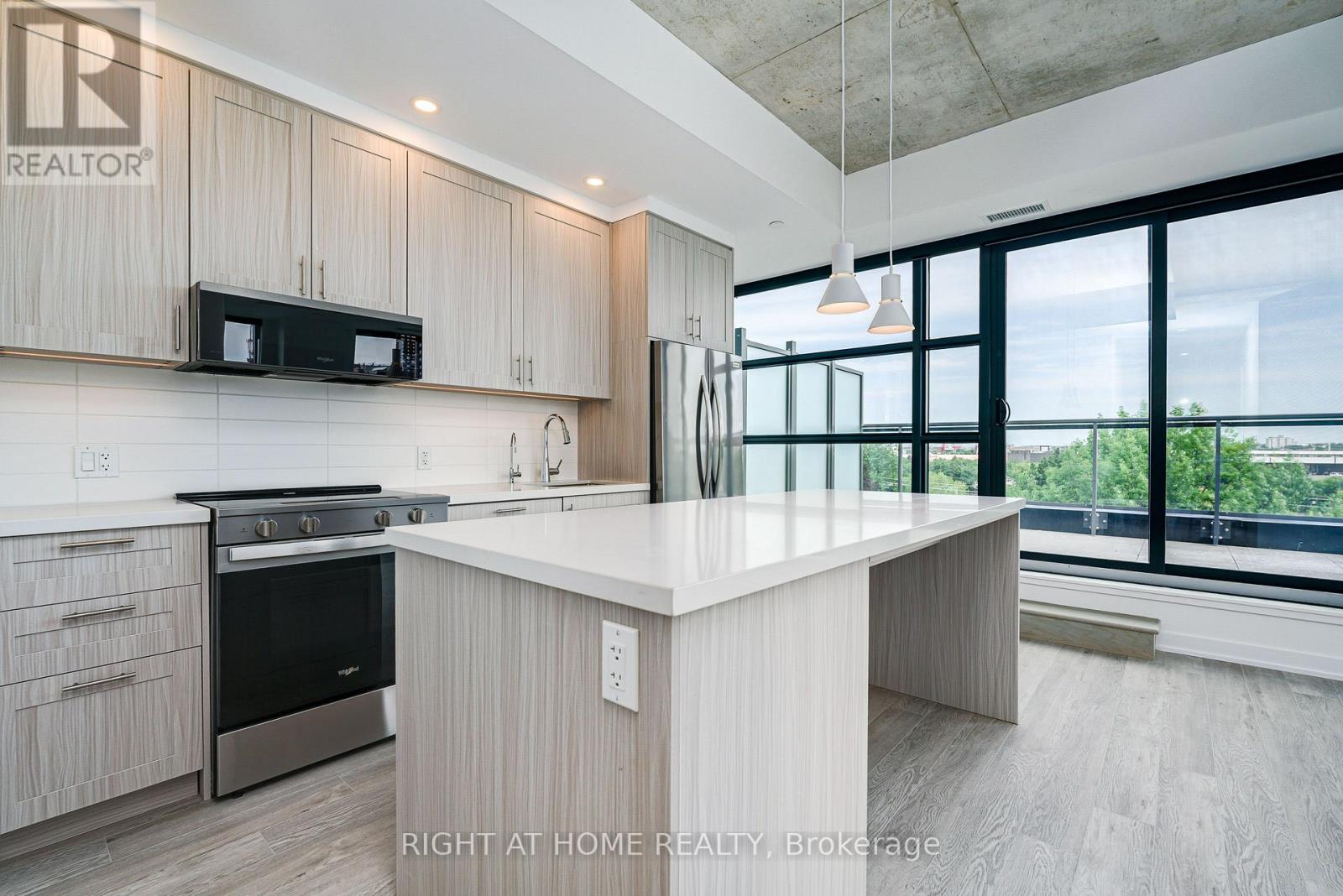 509 - 2946 Dundas Street W, Toronto, Ontario  M6P 1Y8 - Photo 5 - W13721114