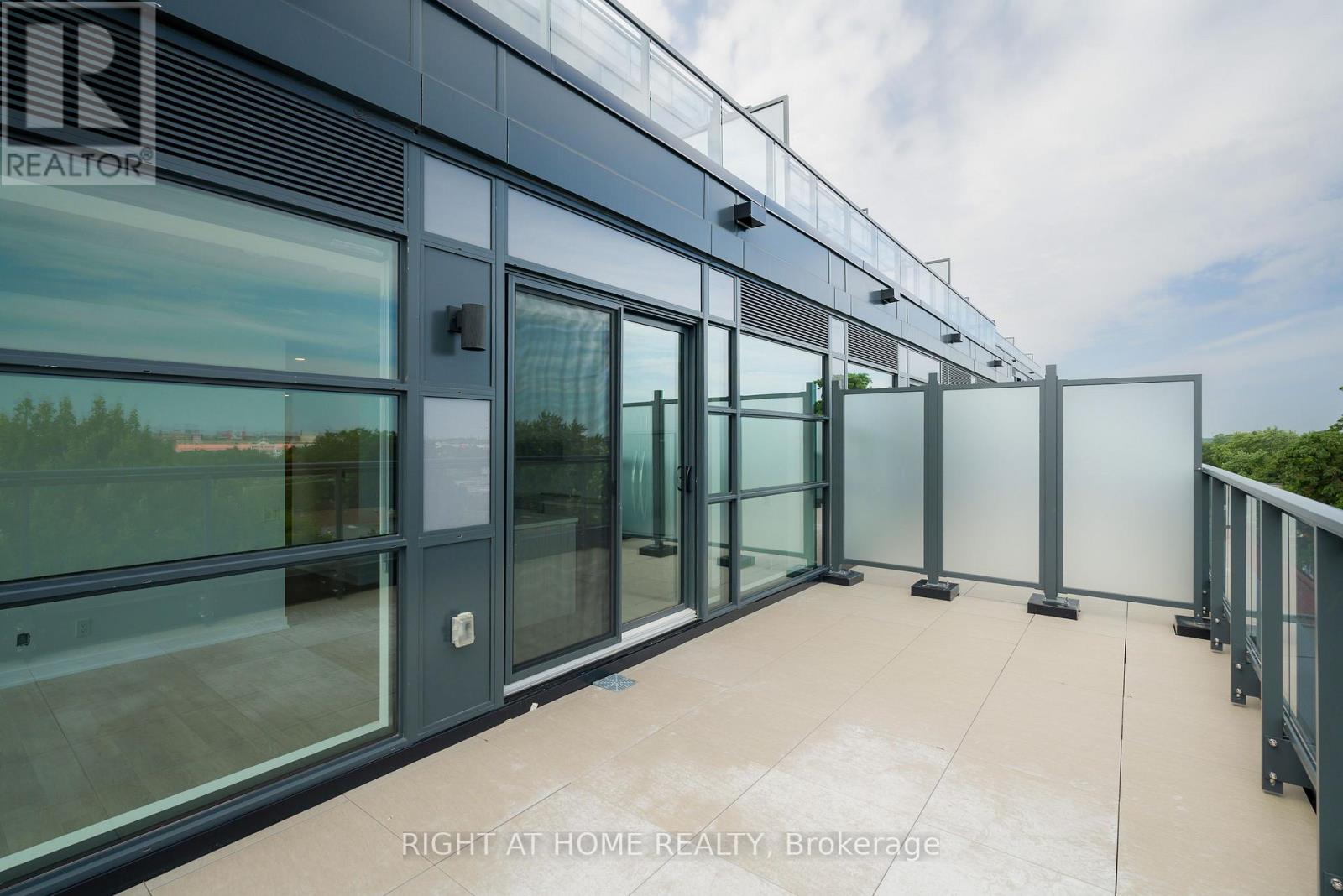 509 - 2946 Dundas Street W, Toronto, Ontario  M6P 1Y8 - Photo 8 - W13721114