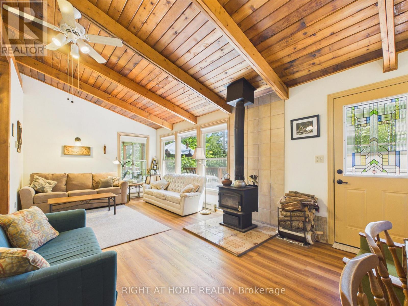 1527 Moon River Road, Muskoka Lakes, Ontario  P0C 1H0 - Photo 10 - X13721070