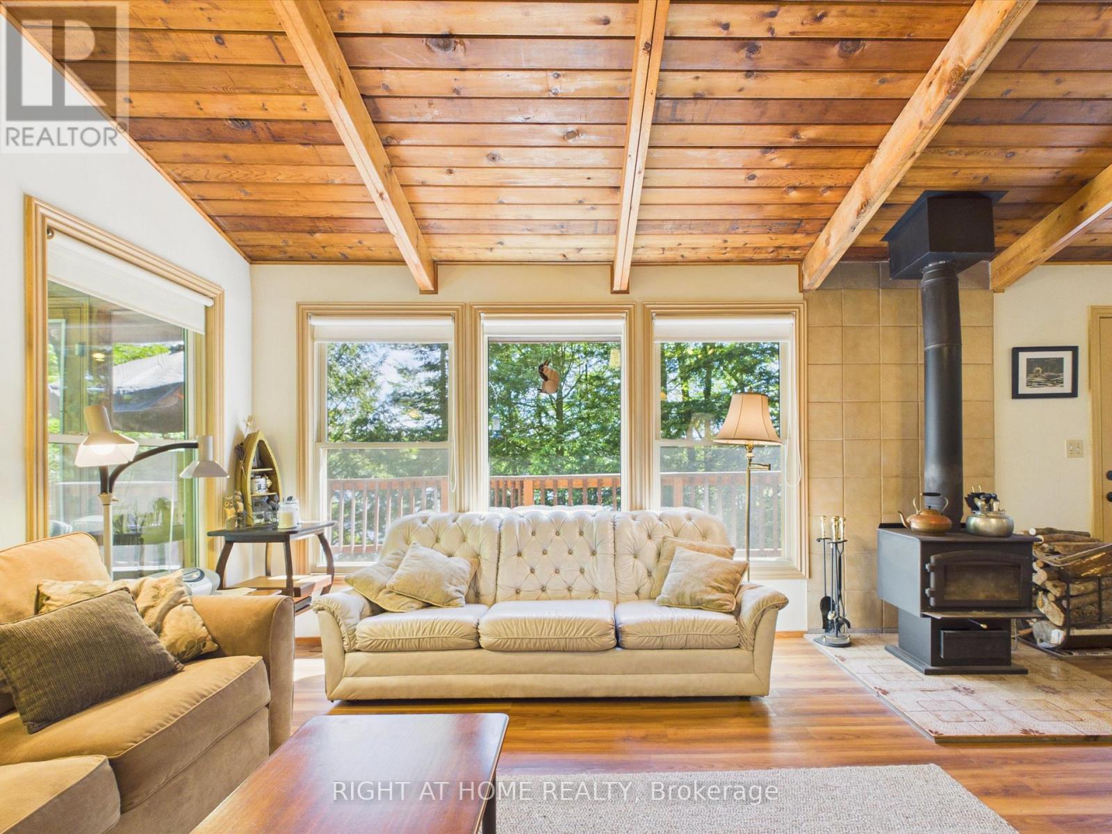 1527 Moon River Road, Muskoka Lakes, Ontario  P0C 1H0 - Photo 6 - X13721070