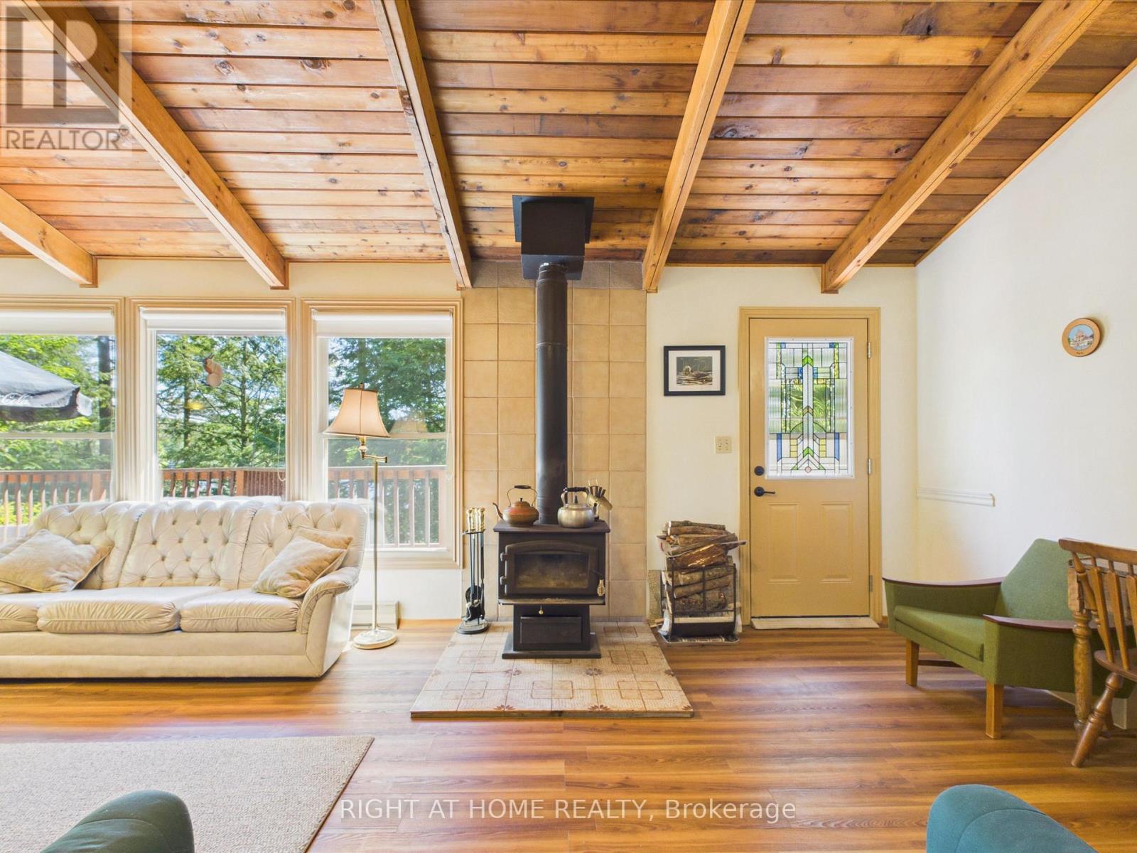 1527 Moon River Road, Muskoka Lakes, Ontario  P0C 1H0 - Photo 8 - X13721070