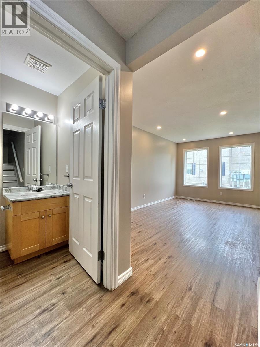 50 103 Banyan Crescent, Saskatoon, Saskatchewan  S7V 1G3 - Photo 5 - SK046670