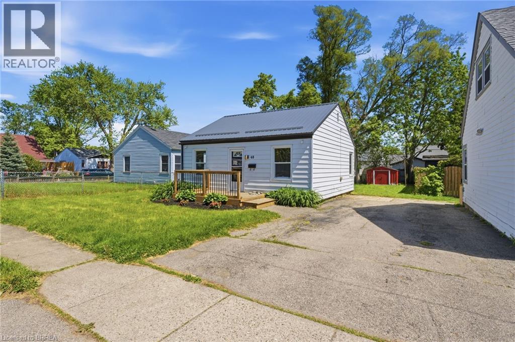 48 Seventh Avenue, Brantford, Ontario  N3S 1B4 - Photo 3 - 40846294