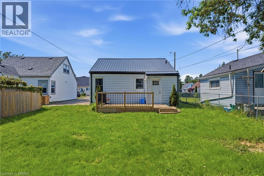 48 Seventh Avenue, Brantford, Ontario  N3S 1B4 - Photo 17 - 40846294