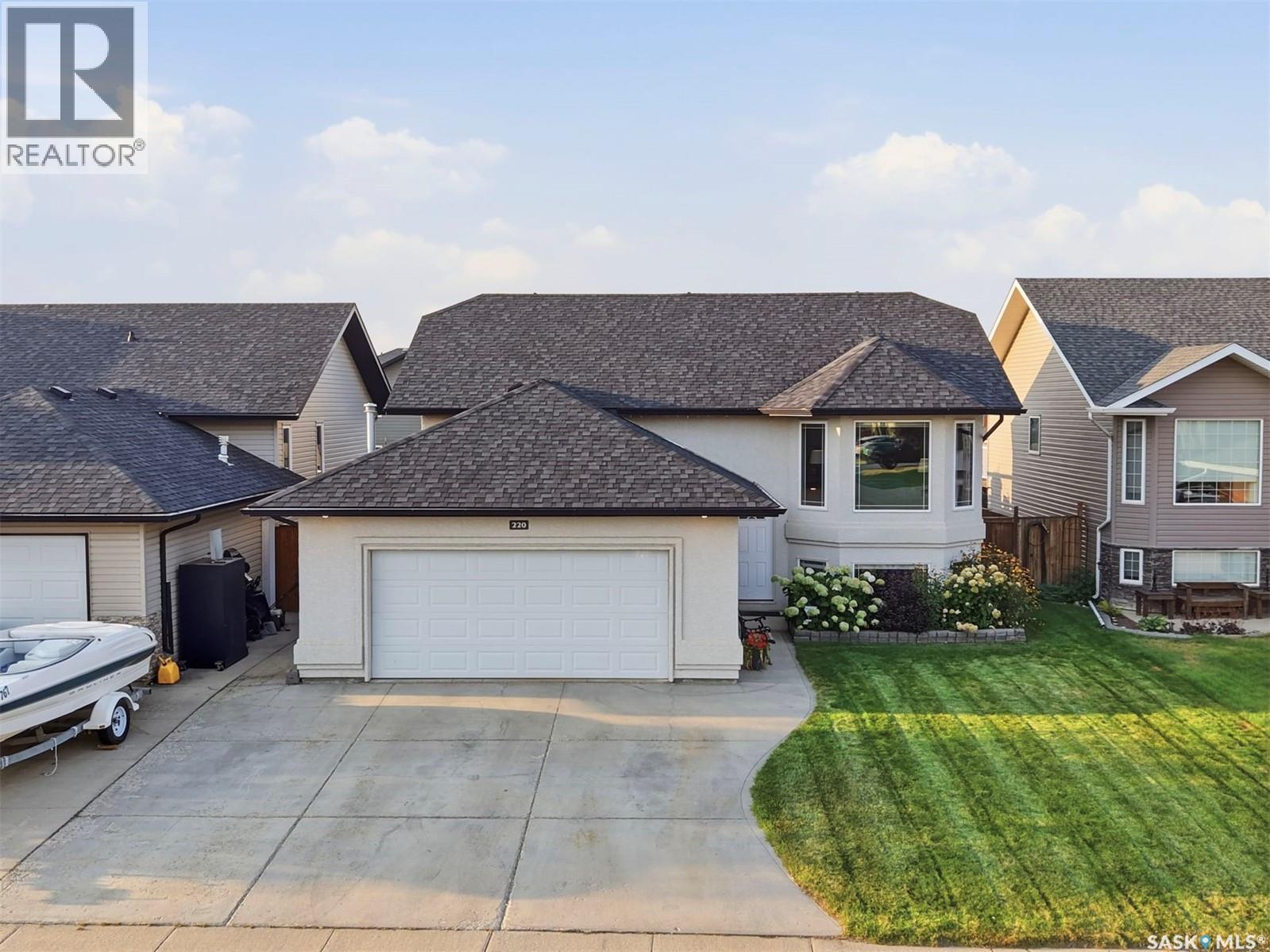 220 Floyd COURT, Warman, Saskatchewan