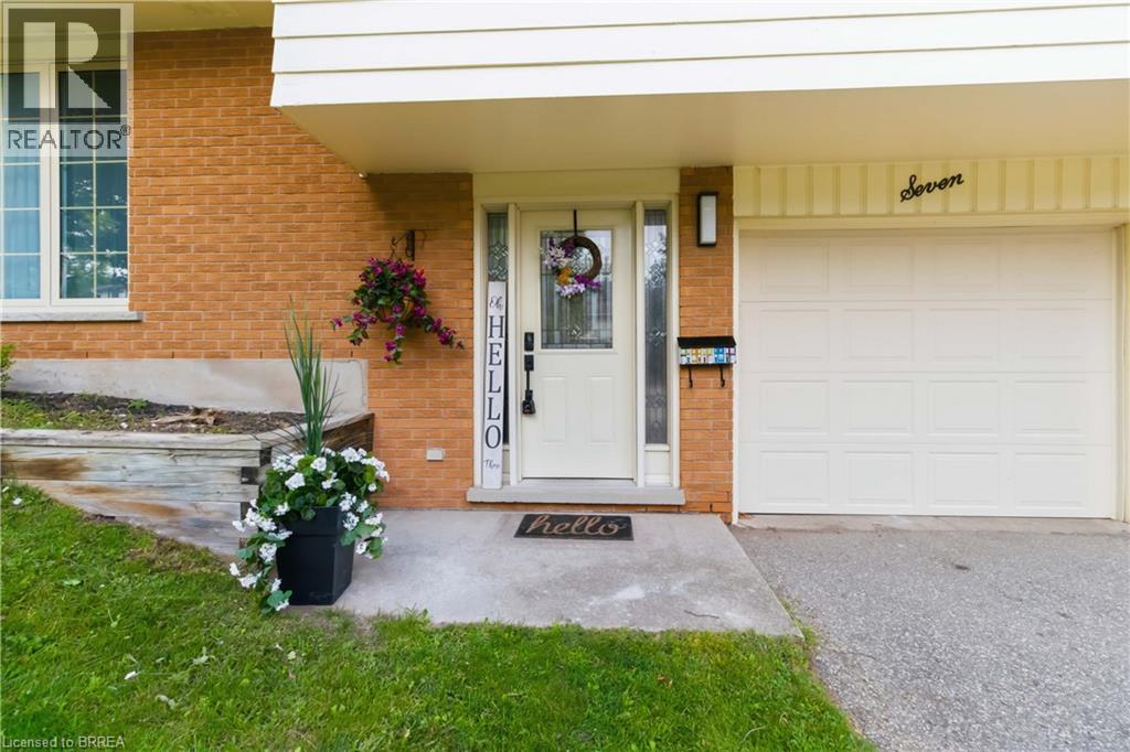 7 Crestwood Drive Unit# 1, Cambridge, Ontario  N1S 3N8 - Photo 5 - 40858661