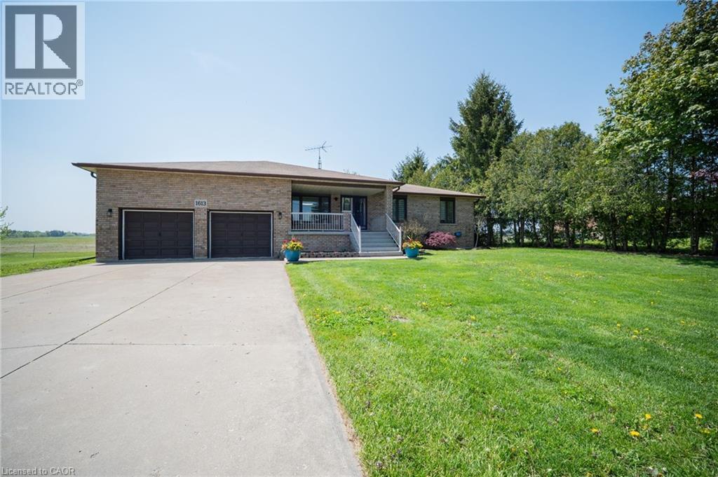 1613 Haldibrook Road, Haldimand County, Ontario  N3W 1W6 - Photo 3 - 40831615