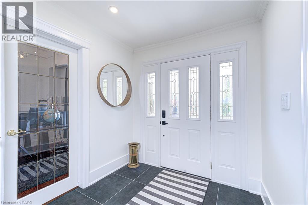 5 Tottenham Court, Niagara-On-The-Lake, Ontario  L0J 1S0 - Photo 3 - 40832380