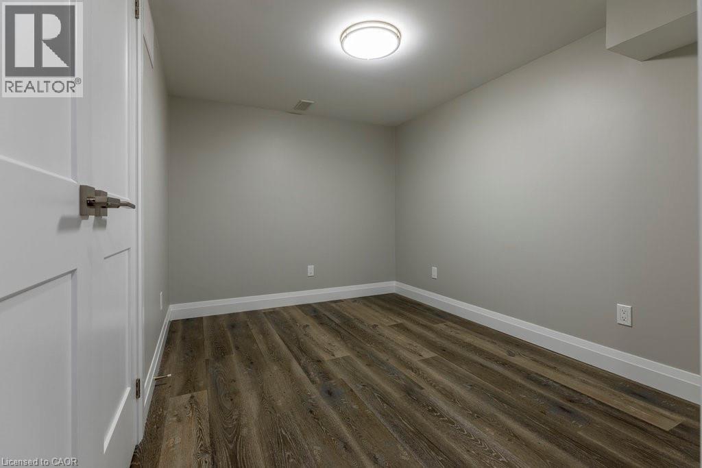 291 East 24th Street Unit# Lower, Hamilton, Ontario  L8V 2Y7 - Photo 18 - 40840355