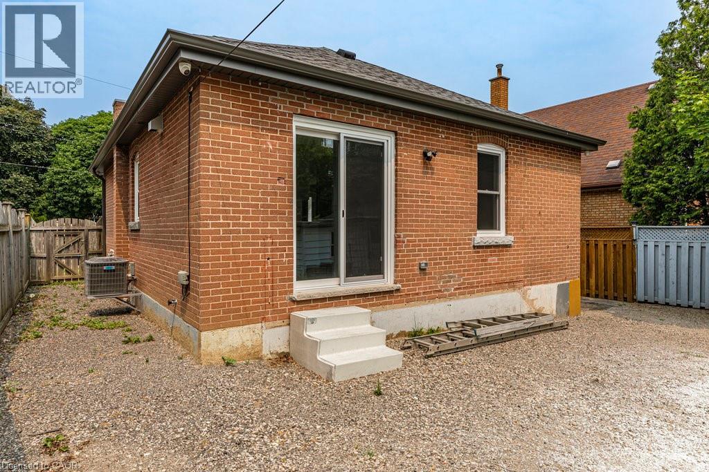 291 East 24th Street Unit# Lower, Hamilton, Ontario  L8V 2Y7 - Photo 28 - 40840355