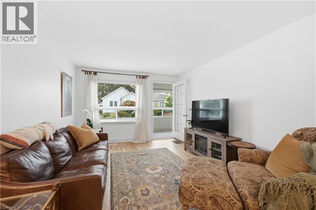 81 Vale Avenue, St. Catharines, Ontario  L2R 1T5 - Photo 6 - 40858551