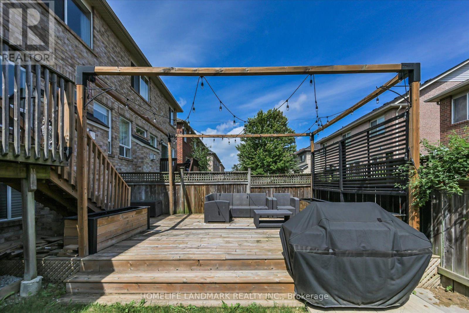 5415 Rochelle Way, Mississauga, Ontario  L5N 7Y2 - Photo 35 - W13721036