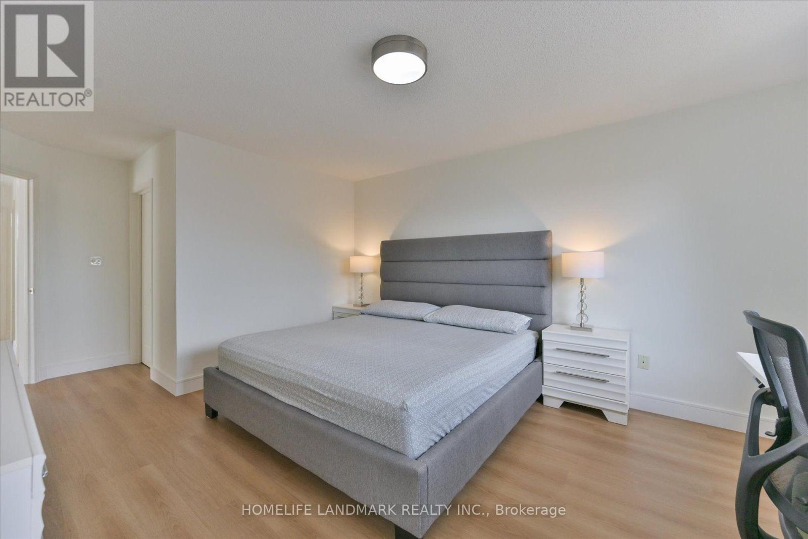 5415 Rochelle Way, Mississauga, Ontario  L5N 7Y2 - Photo 22 - W13721036