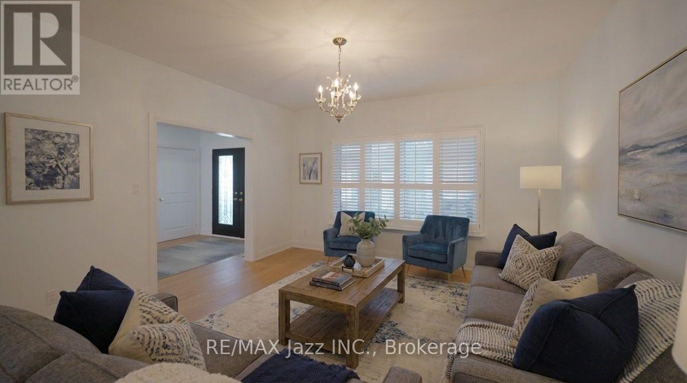109 Elizabeth Street, Oshawa, Ontario  L1J 8H3 - Photo 13 - E13720930