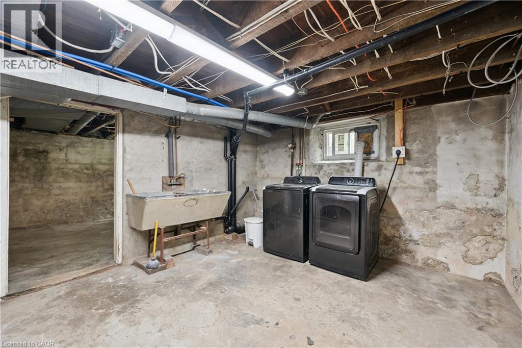 245 S Lowther Street S, Cambridge, Ontario  N3H 1Y6 - Photo 38 - 40824333